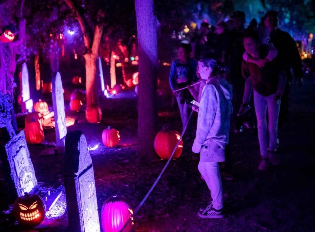 Magic of the Jack O’Lanterns Returns to Hudson Gardens for 2022